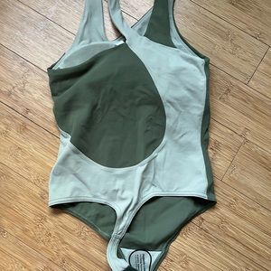 LULULEMON NULU ASYMMETRICAL GREEN BODYSUIT